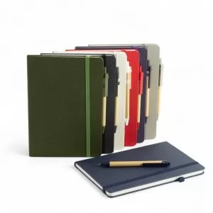 Bloco de Anotações com Pauta Personalizado | Dimensões (L x A x P): 15.5 x 21.0 x 1.3 | Peso = 250 g
