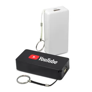 Carregador Portátil 4000mAh Personalizado | Dimensões (L x A x P): 4.4 x 9.6 x 2.2 | Peso = 121 g