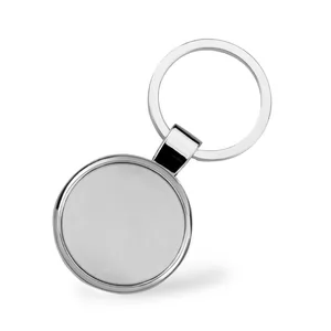 Chaveiro de Metal Personalizado | Dimensões (L x A x P): 3.5 x 7.4 x 1.1 | Peso = 22 g