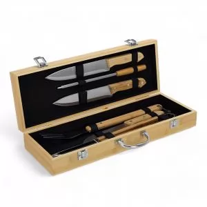 Kit Churrasco com 6 peças Personalizado | Dimensões (L x A x P): 44.5 x 16.0 x 6.5 | Peso = 2125 g