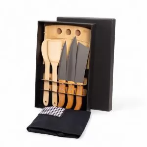 Kit Churrasco com 8 Peças Personalizado | Dimensões (L x A x P): 25.1 x 6.5 x 39.7 | Peso = 1430 g