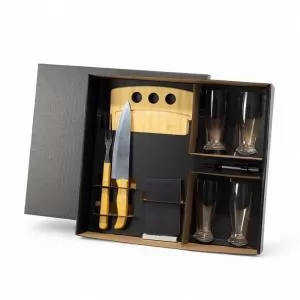 Kit Churrasco e Truco com 10 Peças Personalizado | Dimensões (L x A x P): 46.1 x 12.0 x 40.7 | Peso = 2165 g